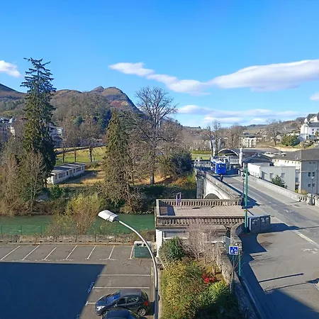 ゲストハウス Chez Marie Et Didier 1 Minute A Pied Du Sanctuaire De 3*