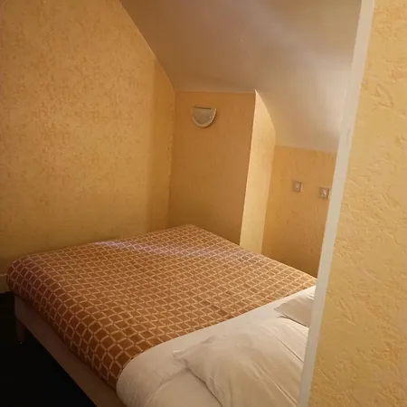 Chez Marie Et Didier 1 Minute A Pied Du Sanctuaire De 3*