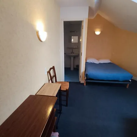 Chez Marie Et Didier 1 Minute A Pied Du Sanctuaire De ゲストハウス