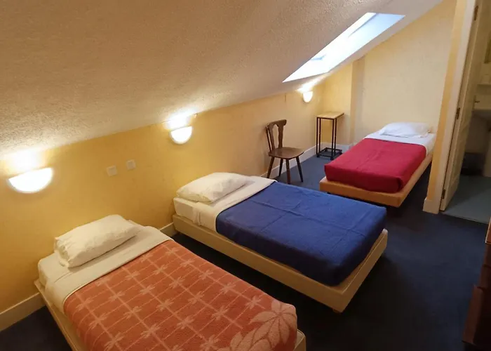 Casa de hóspedes Chez Marie Et Didier 1 Minute à Pied Du Sanctuaire De 3*