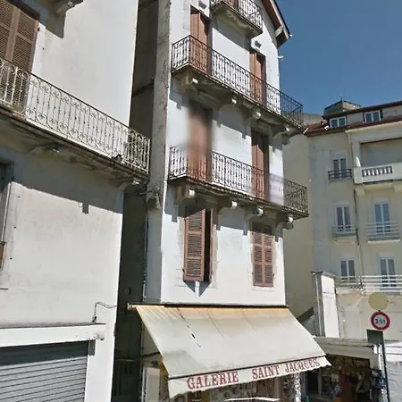 Chez Marie Et Didier 1 Minute A Pied Du Sanctuaire De 3* Lourdes